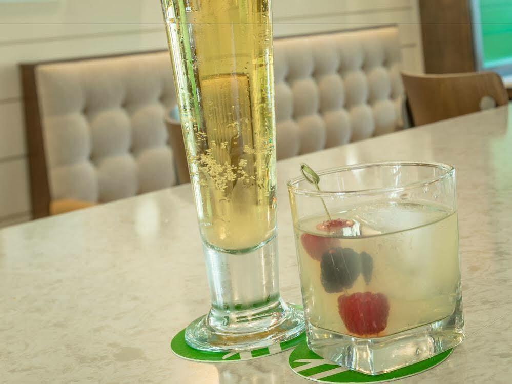 Holiday Inn Hotel And Suites Peachtree City By Ihg Bagian luar foto