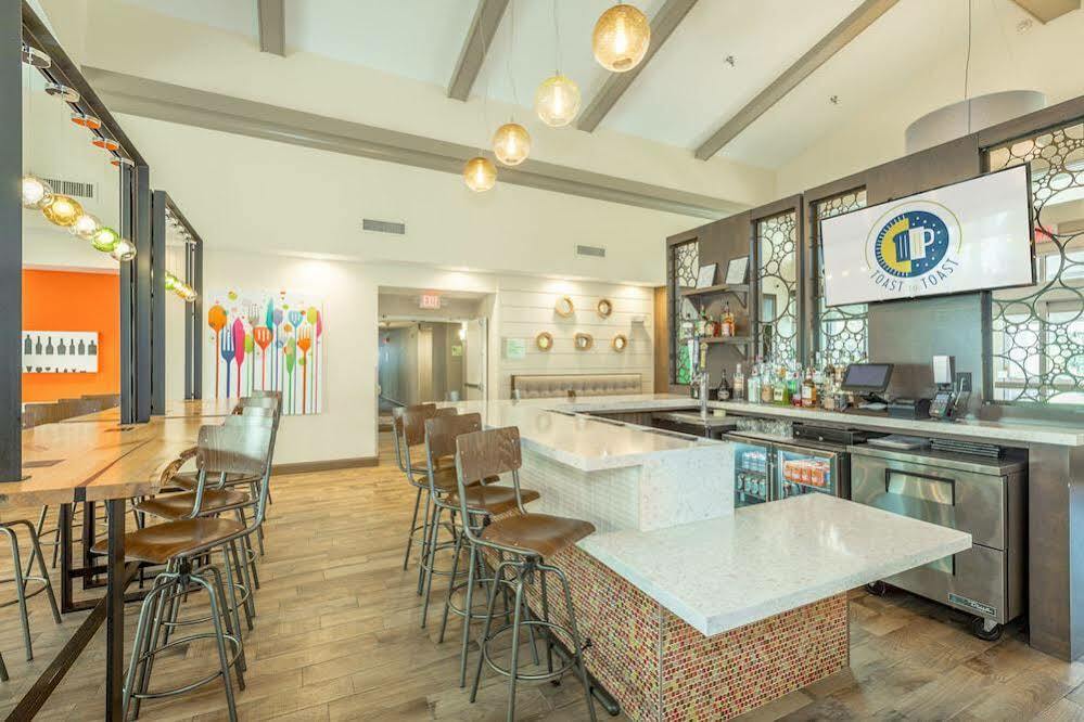 Holiday Inn Hotel And Suites Peachtree City By Ihg Bagian luar foto